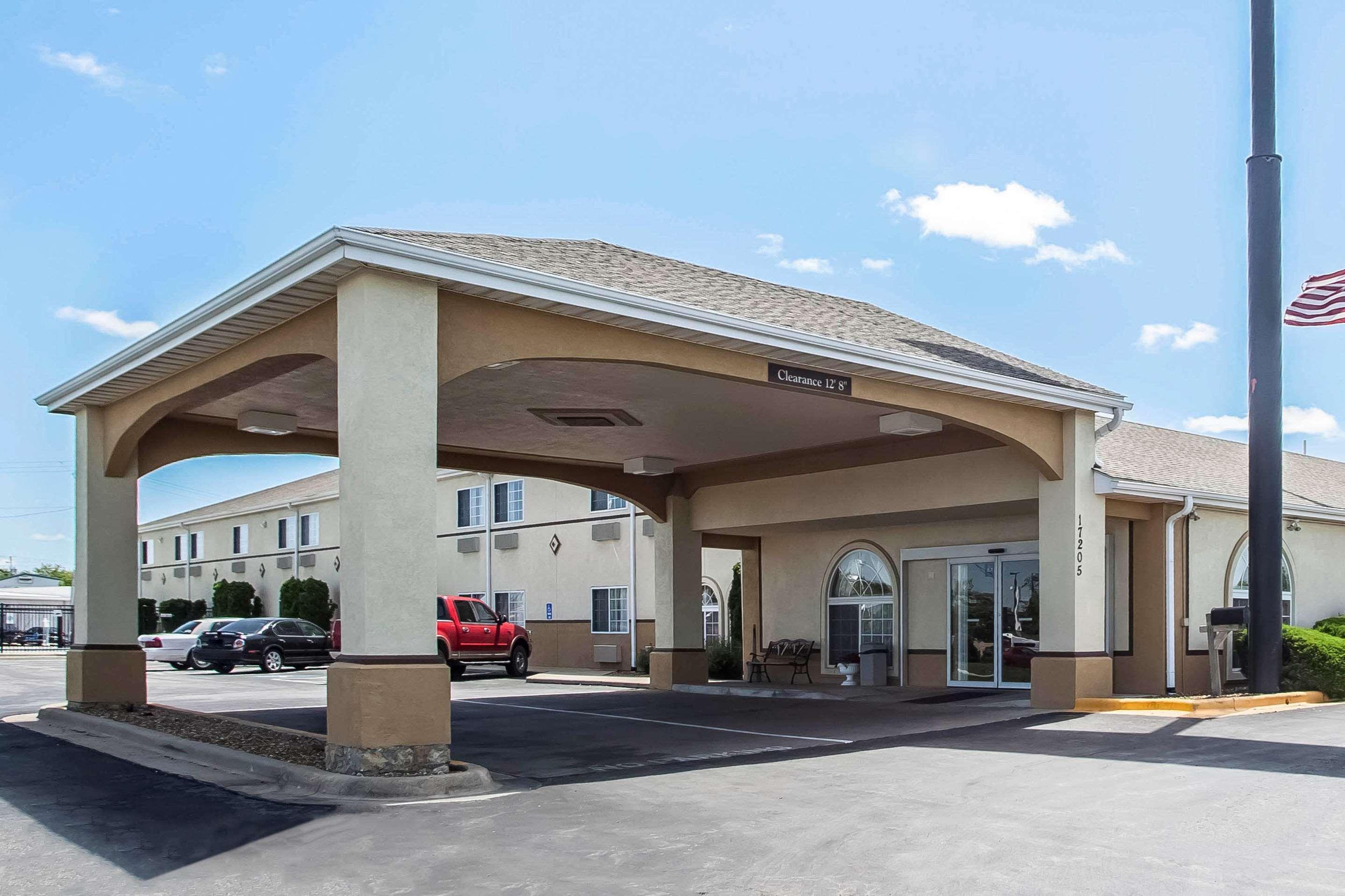 Quality Inn Belton - Kansas City South Bagian luar foto